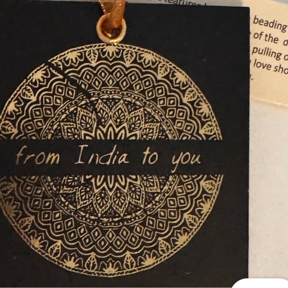 Rare!! Viral TikTok TJMAXX Made in India Beaded Leopard Print with Bees - Picture 6 of 6